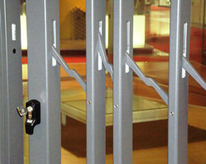 REJA BLINDADA PLEGABLE RQ-7